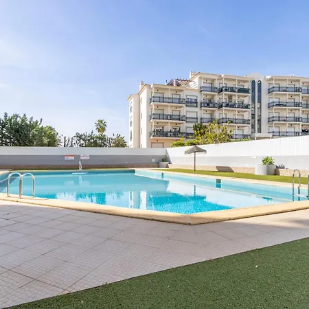 Sunny & Central With Pool By Holiday Rentals Algarve