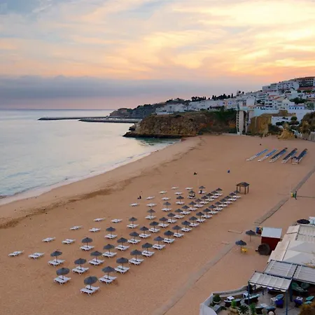 Sunny & Central With Pool By Holiday Rentals Algarve *